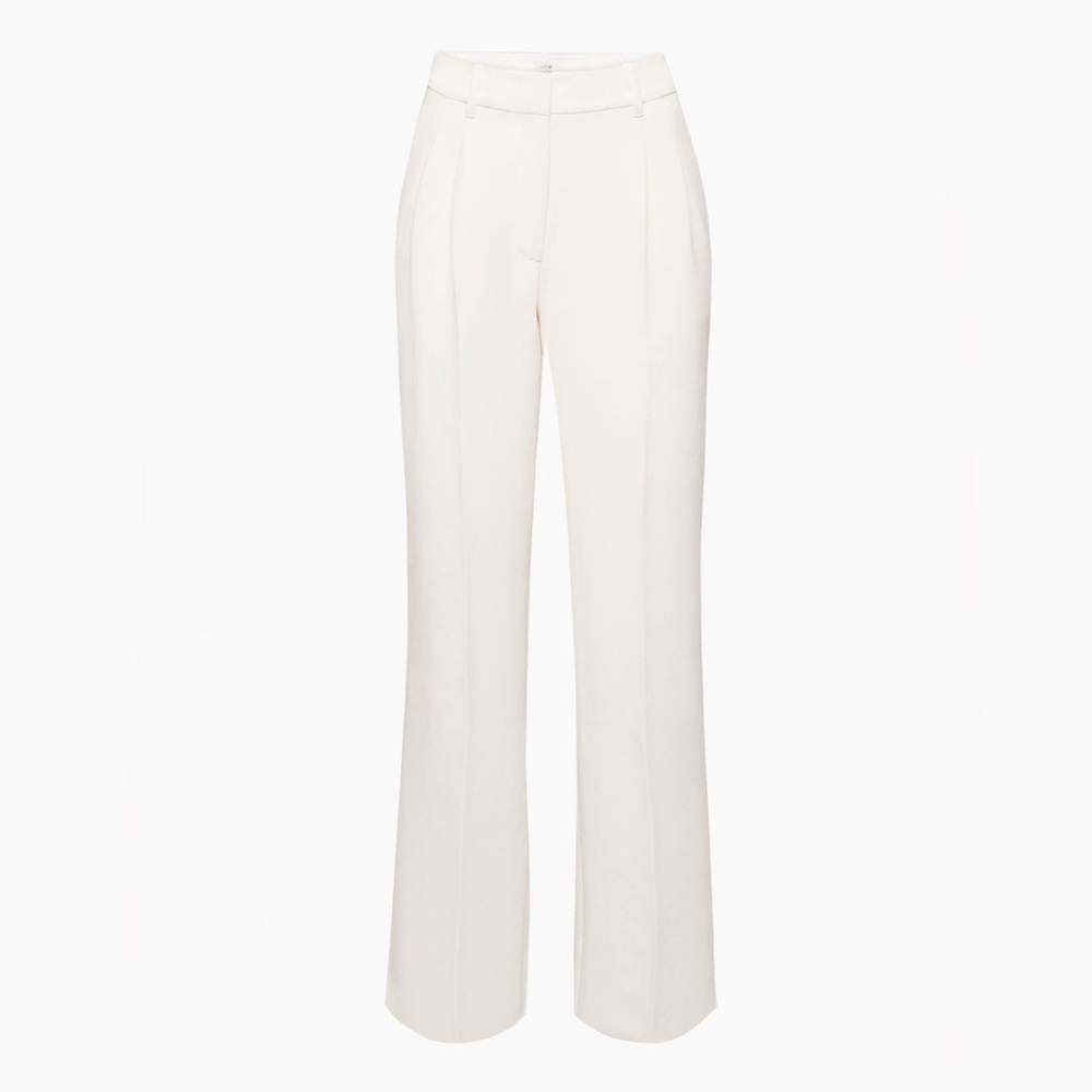 Aritzia Effortless Pant